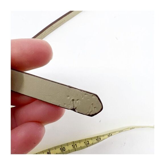 C. Wonder Women's Brown Leather Gold Buckle Thin Belt One Size NEW - Picture 4 of 6